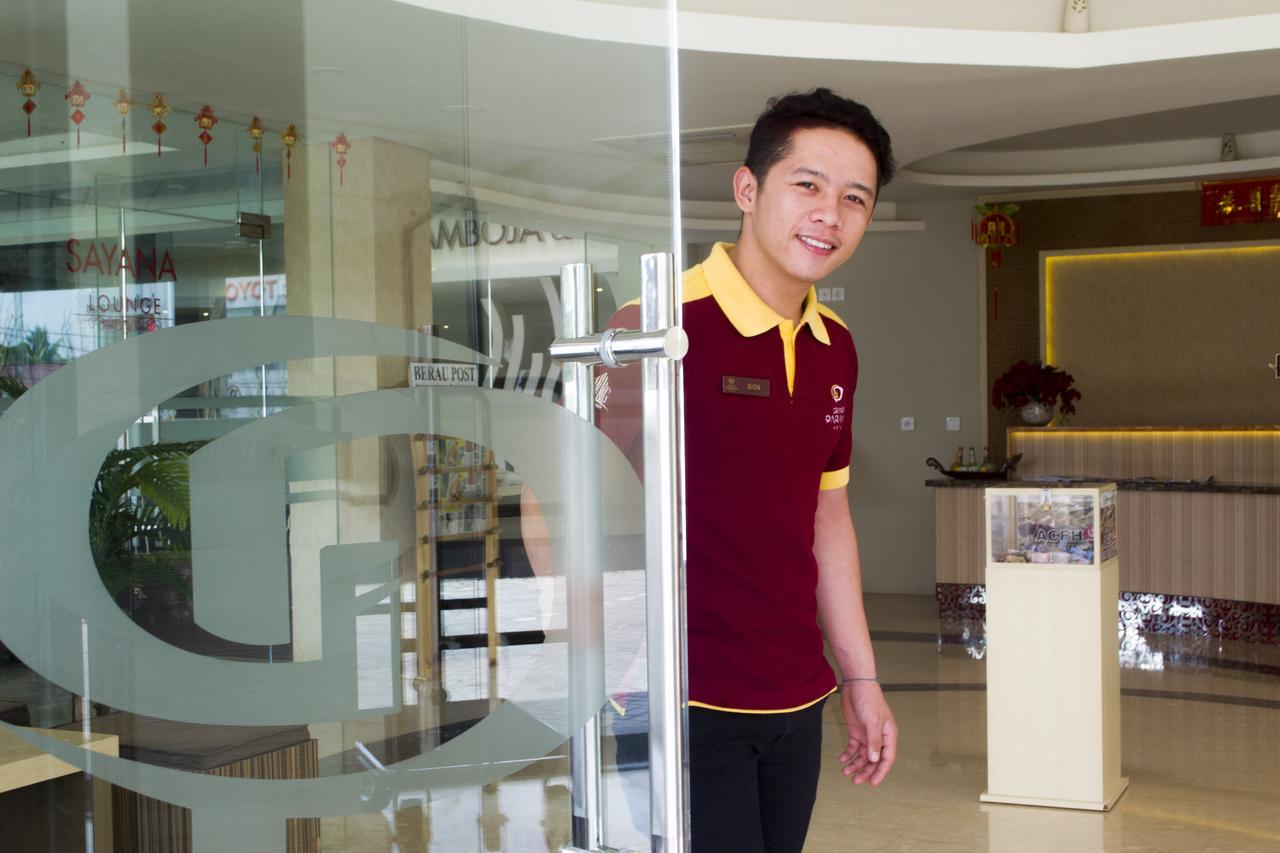 Grand Parama Hotel Tanjung Redep Eksteriør billede